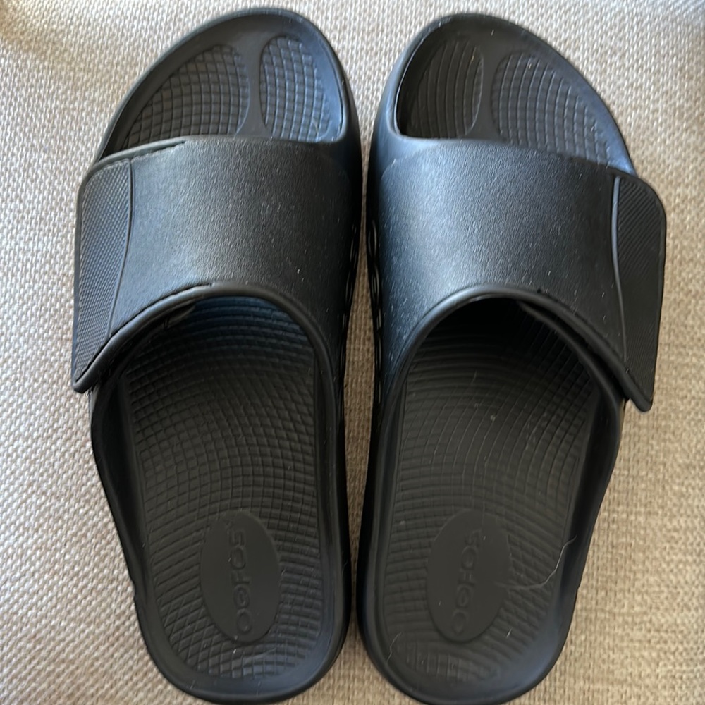 Oofos sport slide sandal orthopedic men’s or woman’s